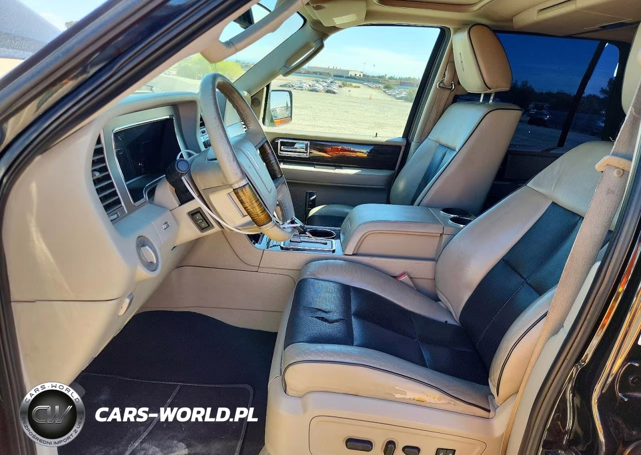2010 Lincoln Navigator VIN:5LMJJ2J50AEJ02290 - 7