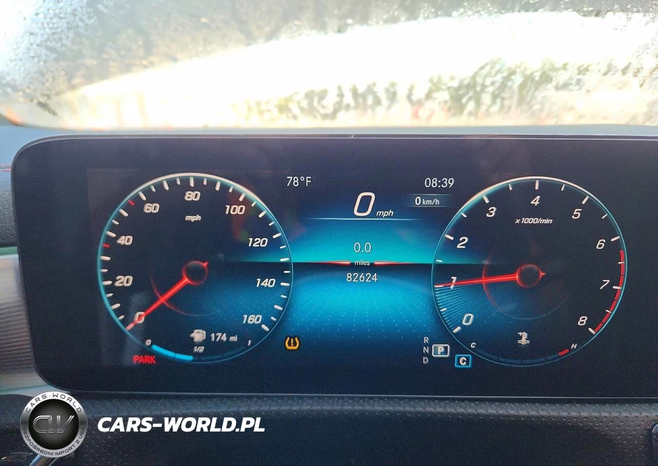 2022 Mercedes-Benz Cla 250 VIN:W1K5J4GB4NN318785 - 9
