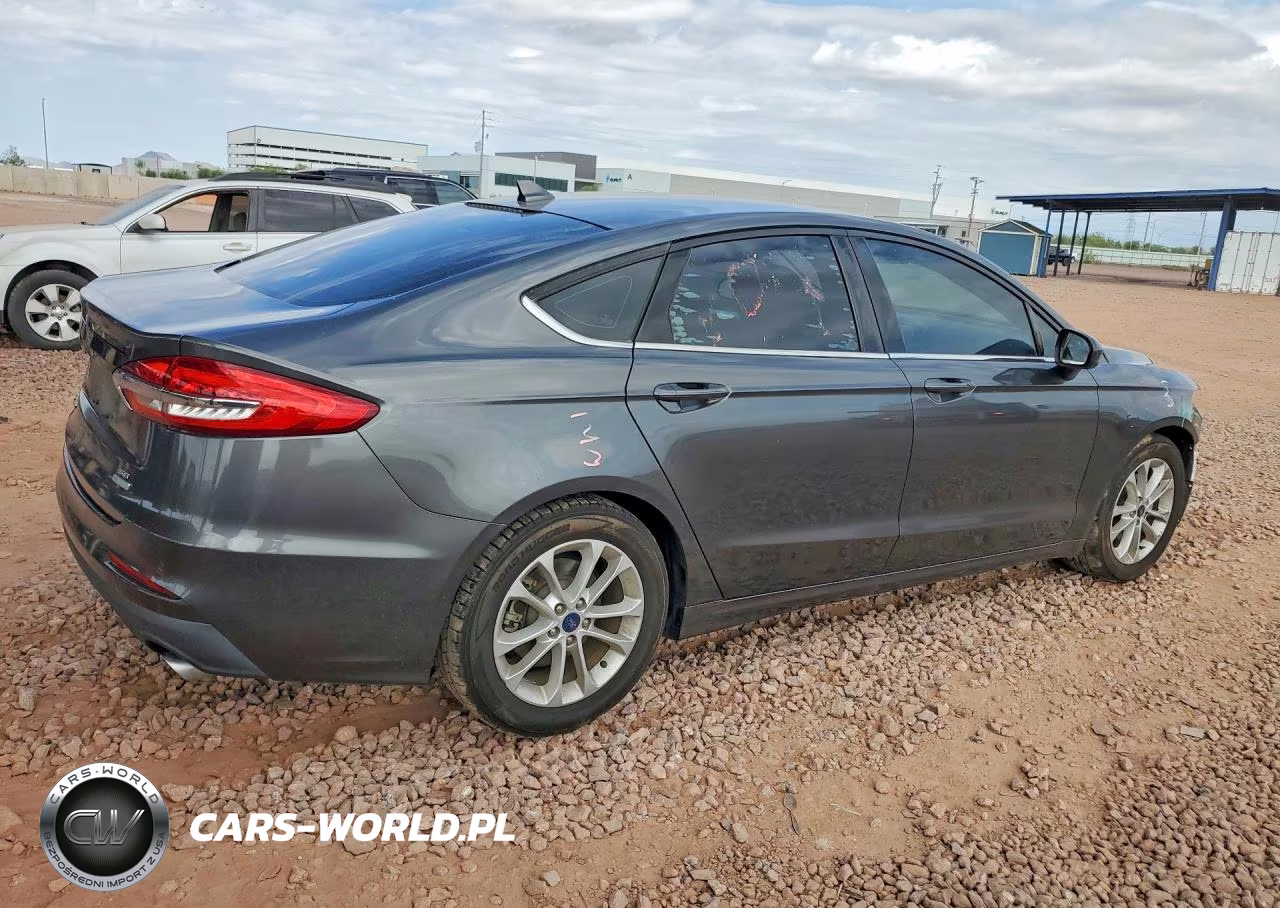 2019 Ford Fusion Se VIN:3FA6P0HD8KR176753 - 3