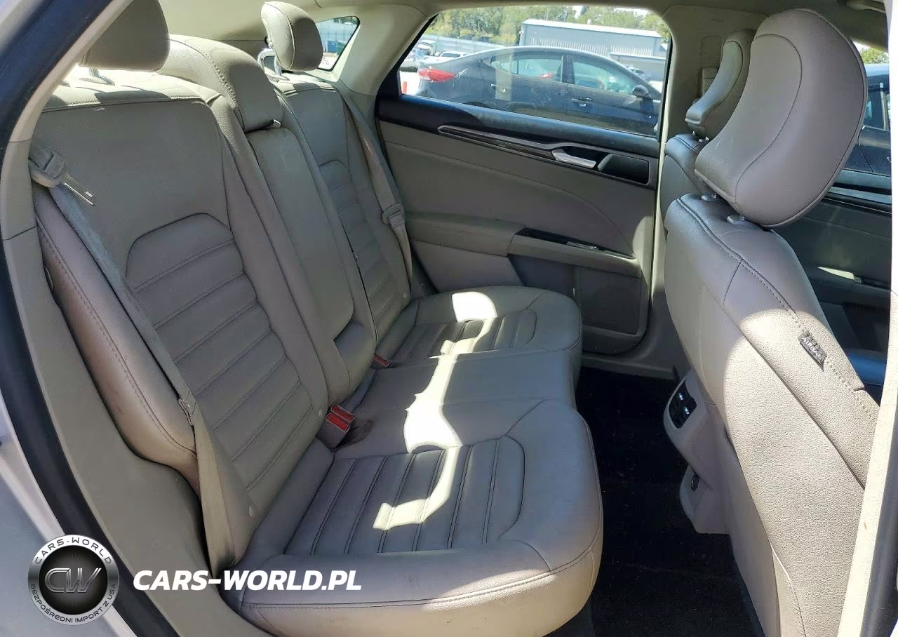 2019 Ford Fusion Sel VIN:3FA6P0MU2KR235737 - 10