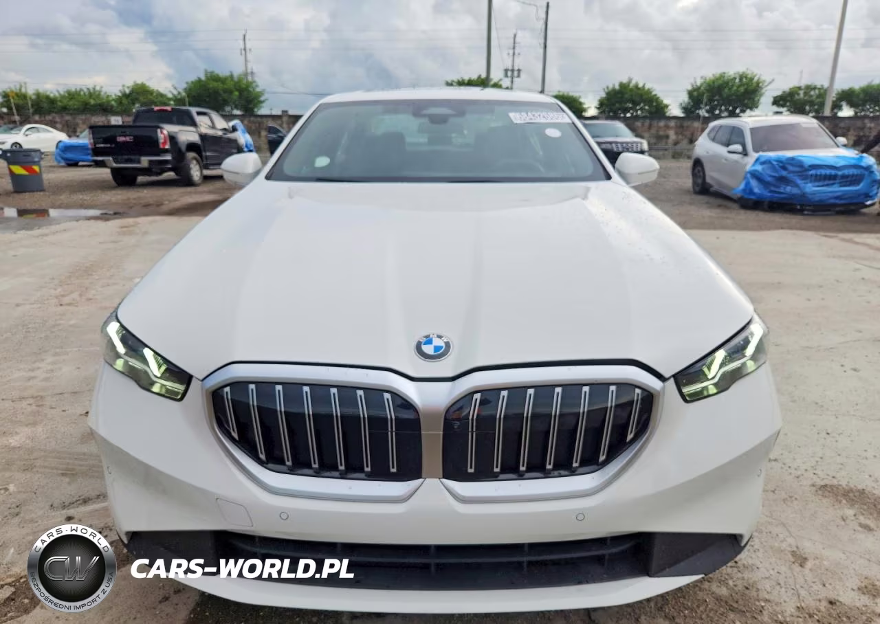 2026 BMW 530 Xi VIN:WBA53FJ0XTCX42565 - 5