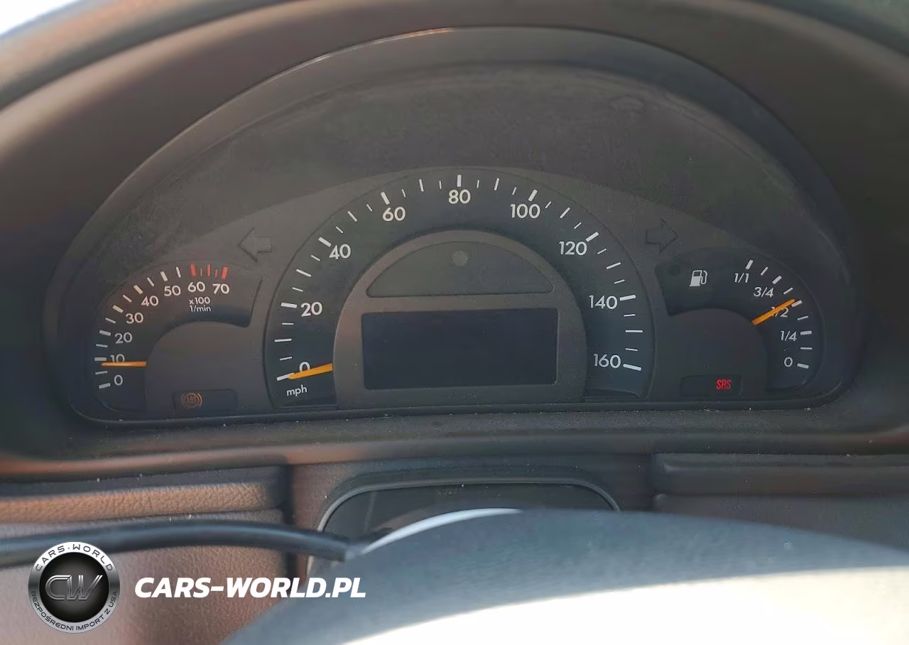 2003 Mercedes-Benz C 240 VIN:WDBRF61J33E010575 - 9