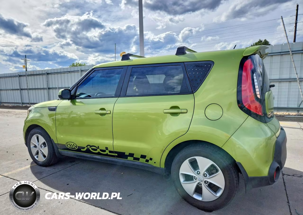 2015 Kia Soul Base VIN:KNDJN2A27F7760136 - 2