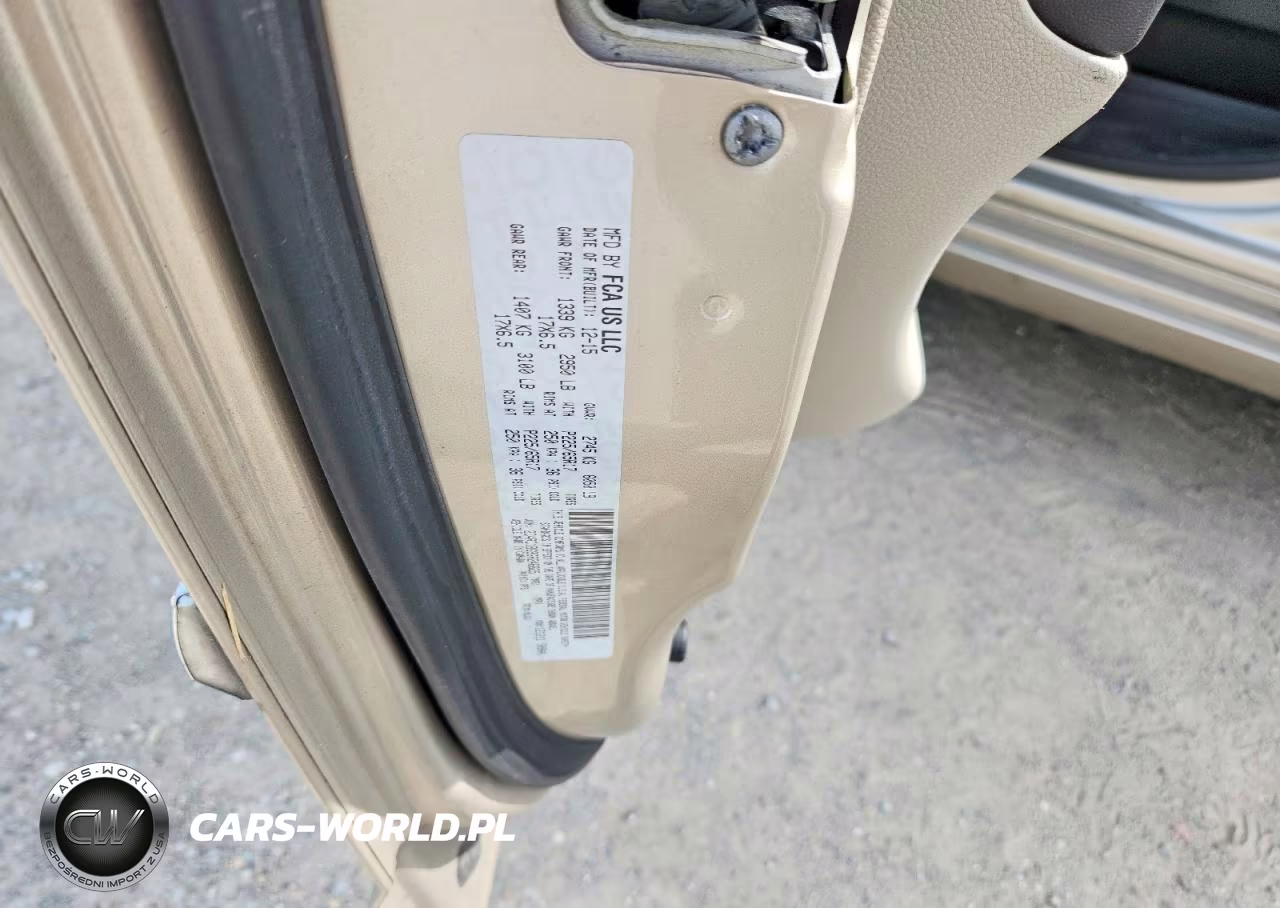 2016 Chrysler Town & Country Touring VIN:2C4RC1BG9GR246625 - 13