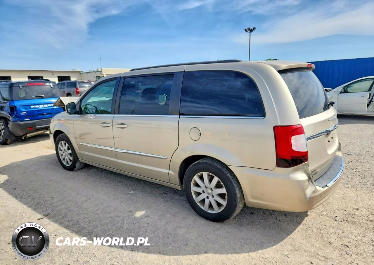 2016 Chrysler Town & Country Touring VIN:2C4RC1BG9GR246625 - 2