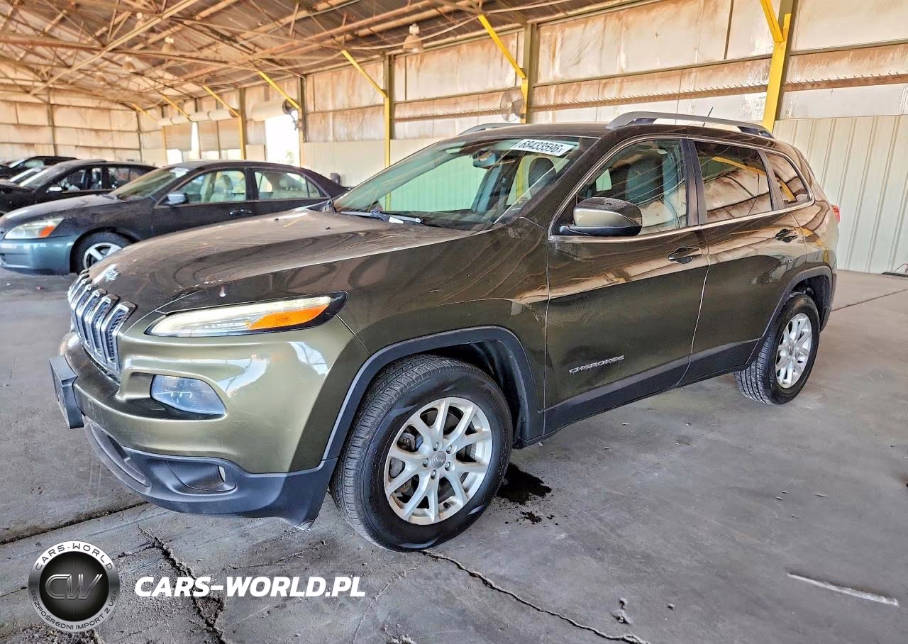 2015 Jeep Cherokee Latitude – zdjęcie 1 z 13