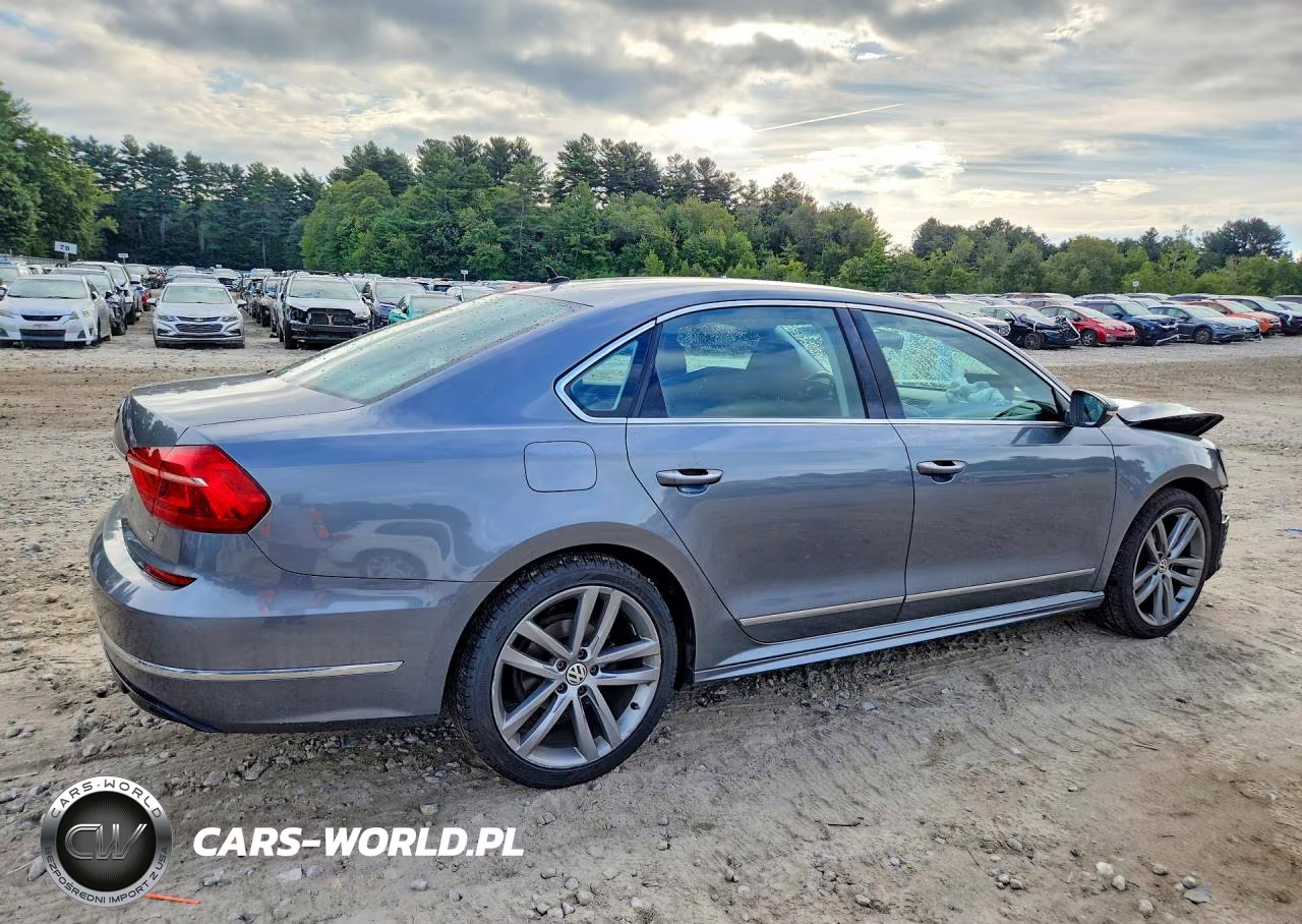 2016 Volkswagen Passat S VIN:1VWAT7A37GC036125 - 3