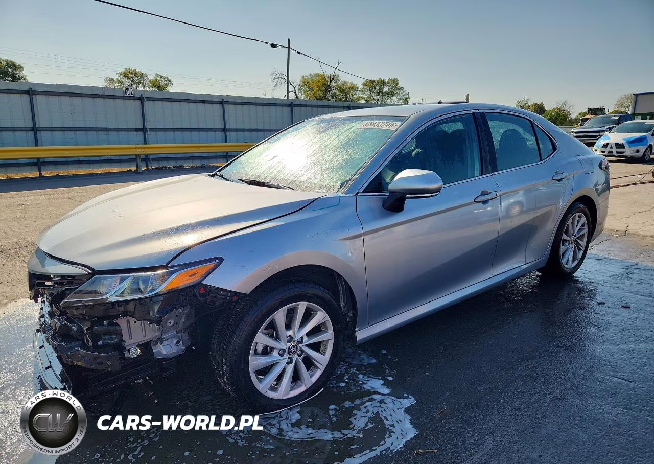2023 Toyota Camry Le