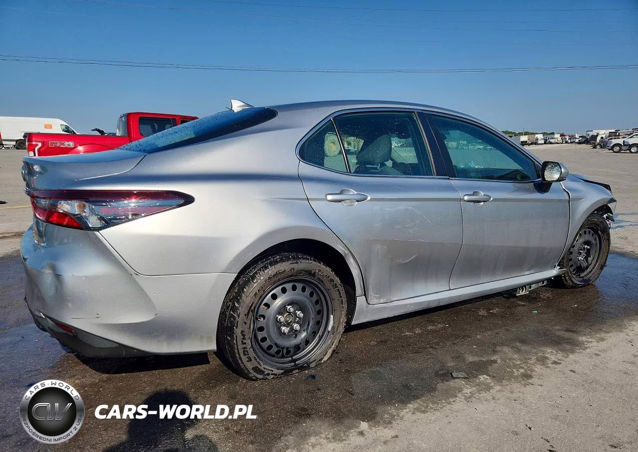 2023 Toyota Camry Le VIN:4T1R11AKXPU825620 - 3