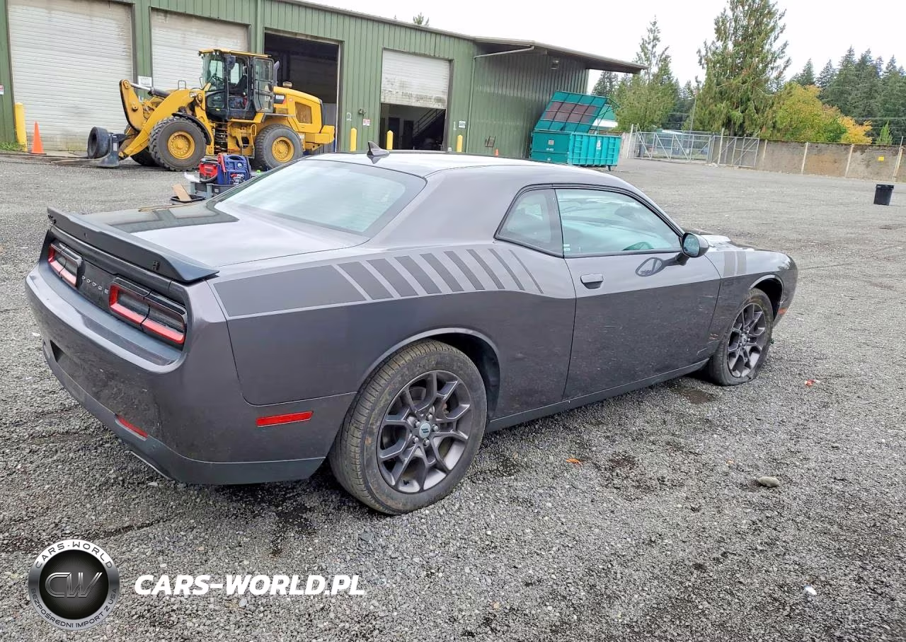 2018 Dodge Challenger Gt VIN:2C3CDZGG6JH220303 - 3