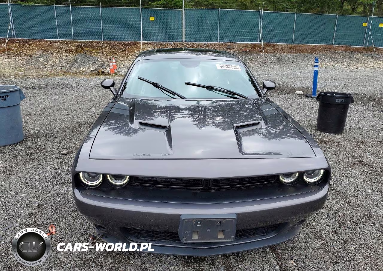 2018 Dodge Challenger Gt VIN:2C3CDZGG6JH220303 - 5