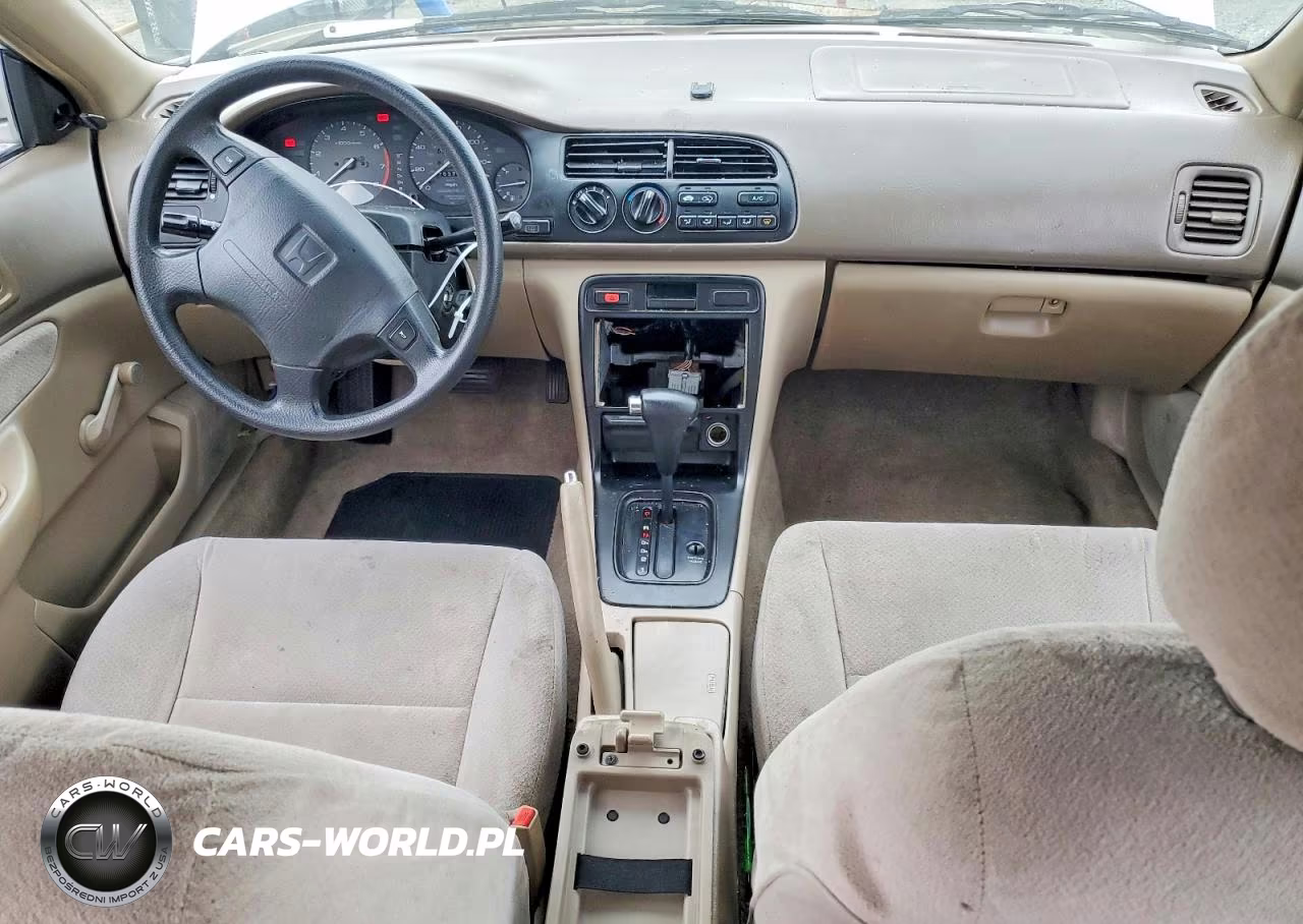 1996 Honda Accord Dx 25Th Anniversary VIN:1HGCD5682TA119261 - 8