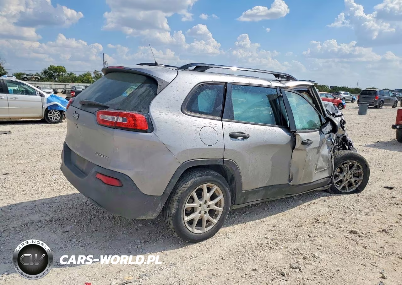 2015 Jeep Cherokee Sport VIN:1C4PJLAB4FW617002 - 3