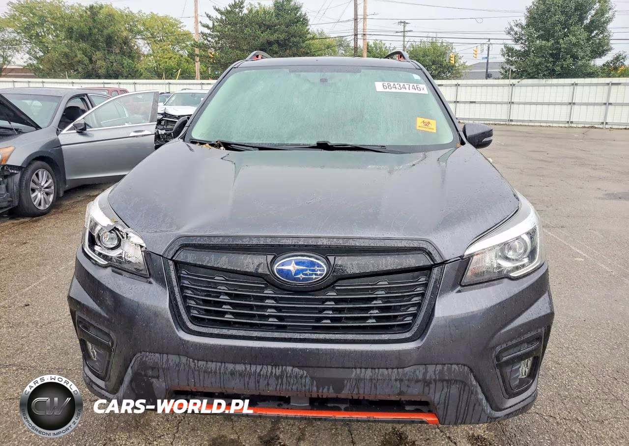 2019 Subaru Forester Sport VIN:JF2SKAPC5KH447275 - 5