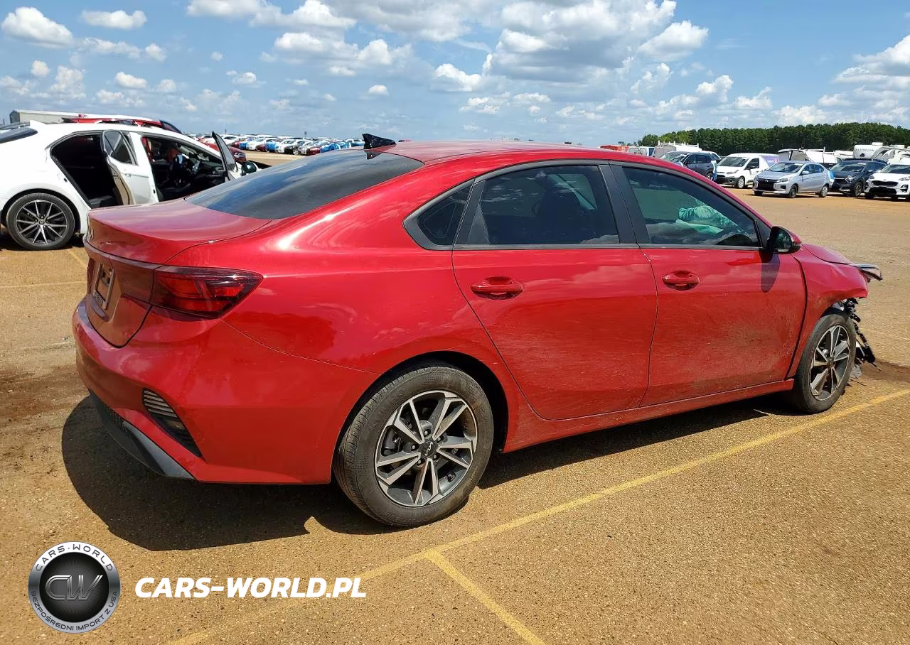 2024 Kia Forte Lxs VIN:3KPF24AD0RE836537 - 3