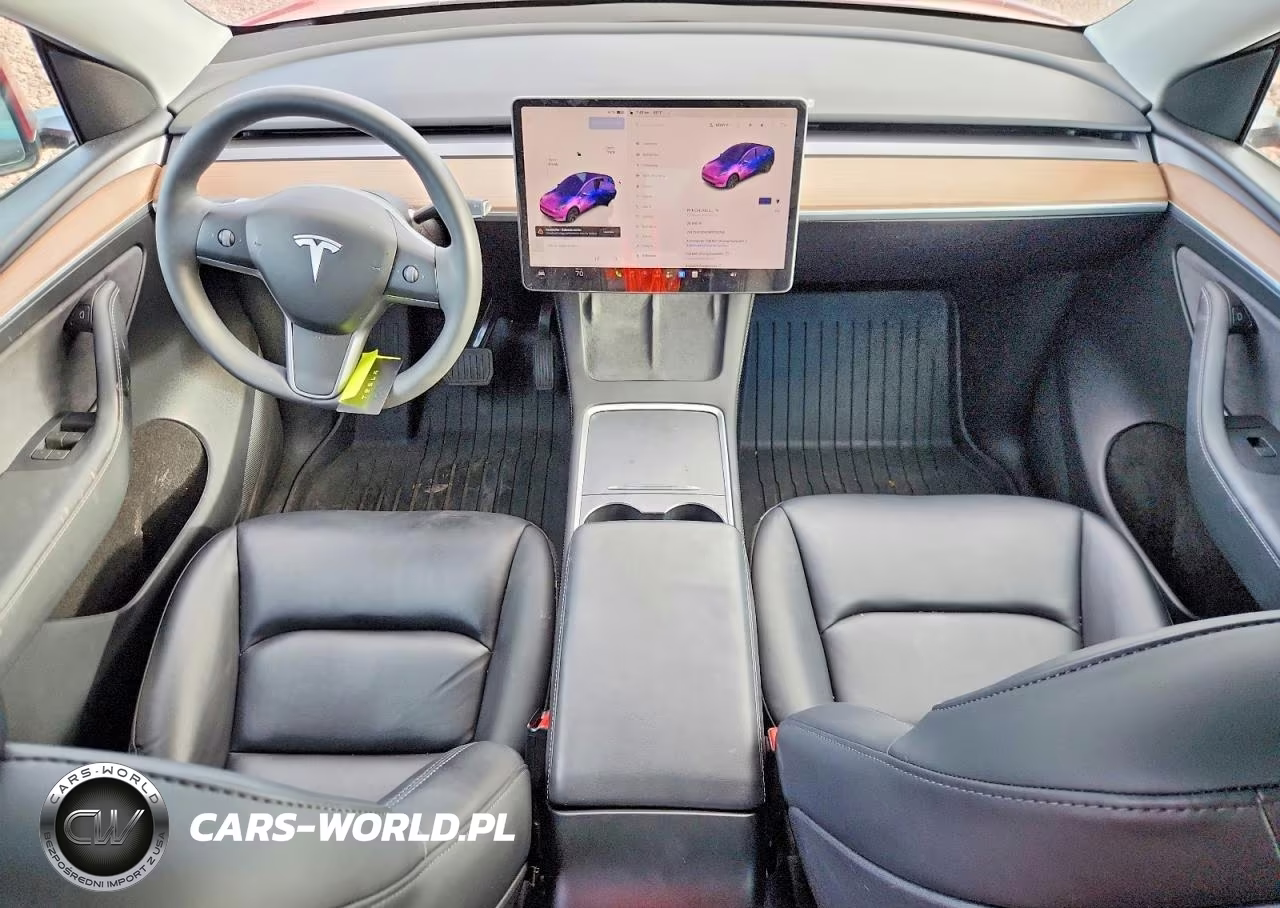 2024 Tesla Model Y VIN:7SAYGDED9RF192392 - 8
