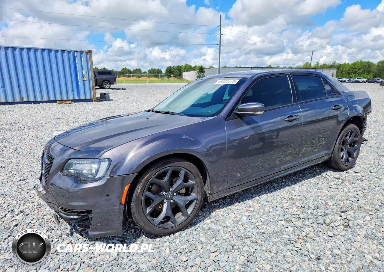 2021 Chrysler 300 Touring VIN:2C3CCAAG9MH620129 - 1