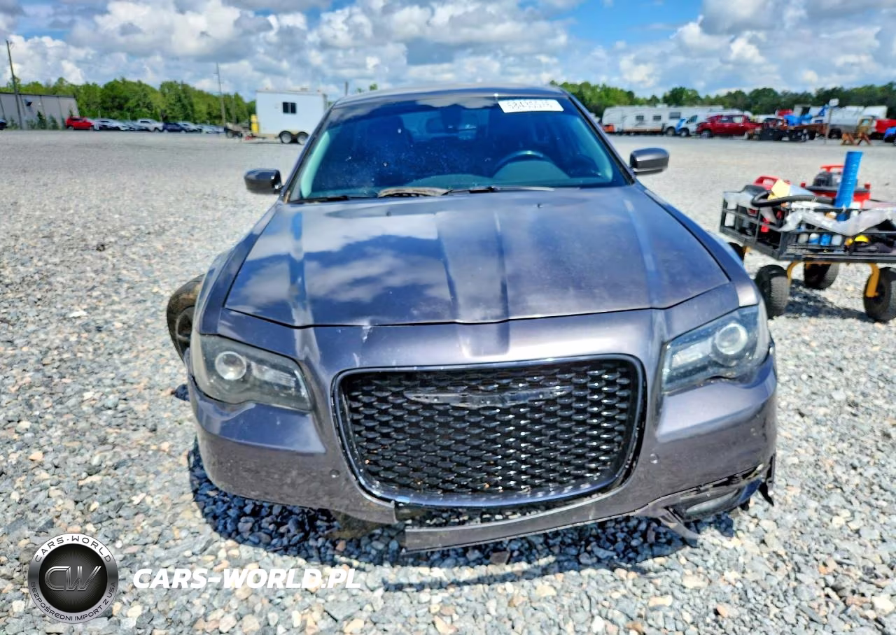 2021 Chrysler 300 Touring VIN:2C3CCAAG9MH620129 - 5