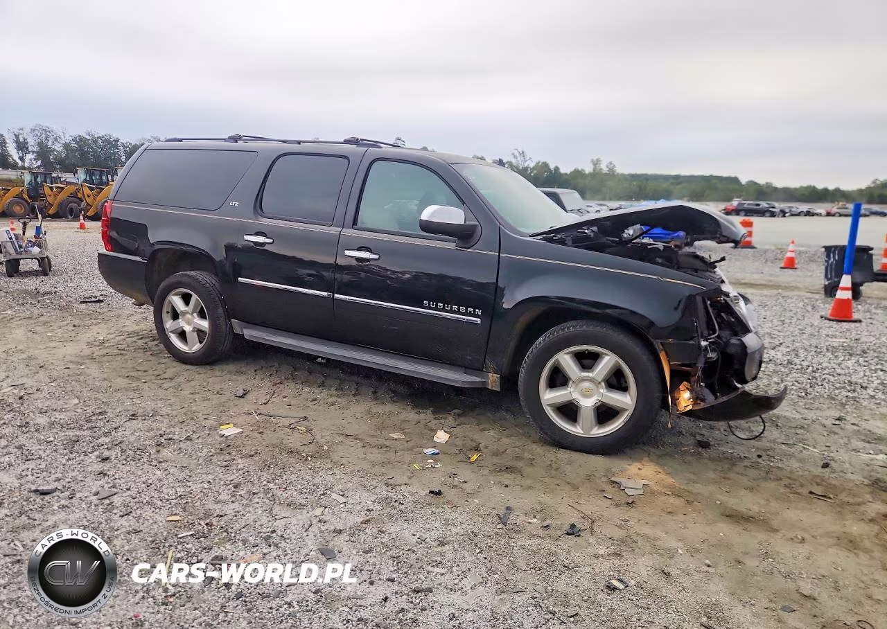 2013 Chevrolet Suburban C1500 Ltz VIN:1GNSCKE05DR237516 - 4