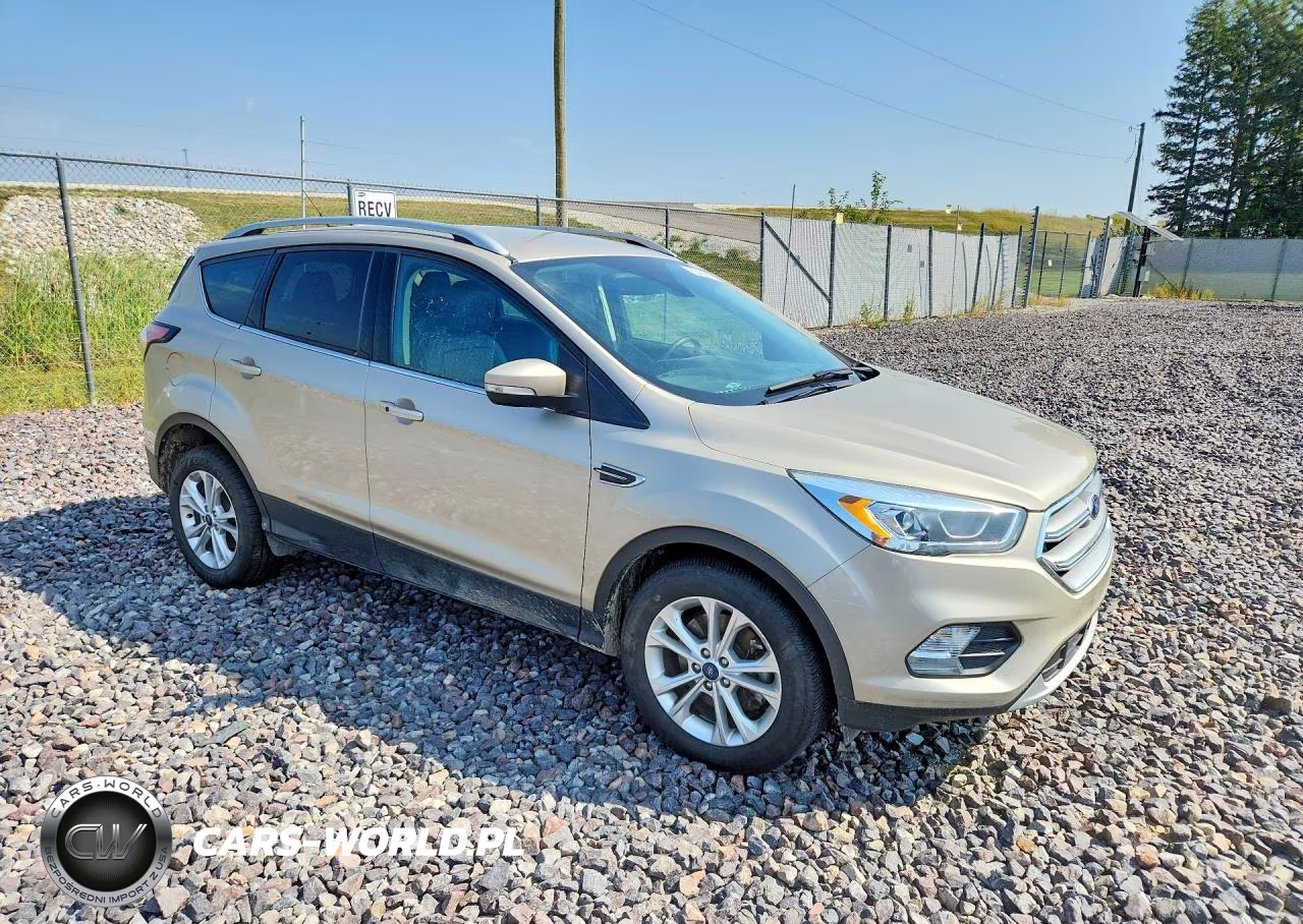 2017 Ford Escape Titanium VIN:1FMCU9JD1HUB78118 - 4