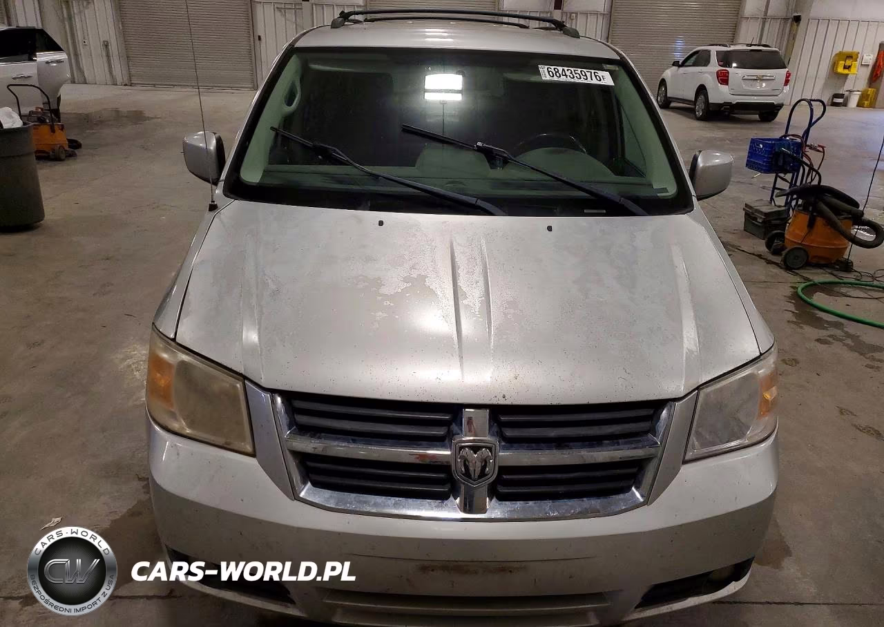 2010 Dodge Grand Caravan Sxt VIN:2D4RN5D12AR205399 - 5