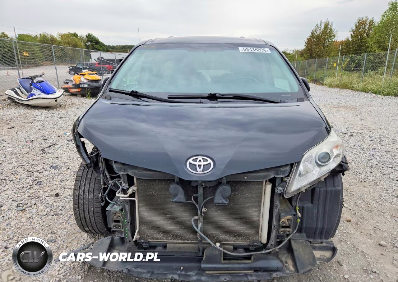 2017 Toyota Sienna Le VIN:5TDJZ3DC9HS179762 - 5