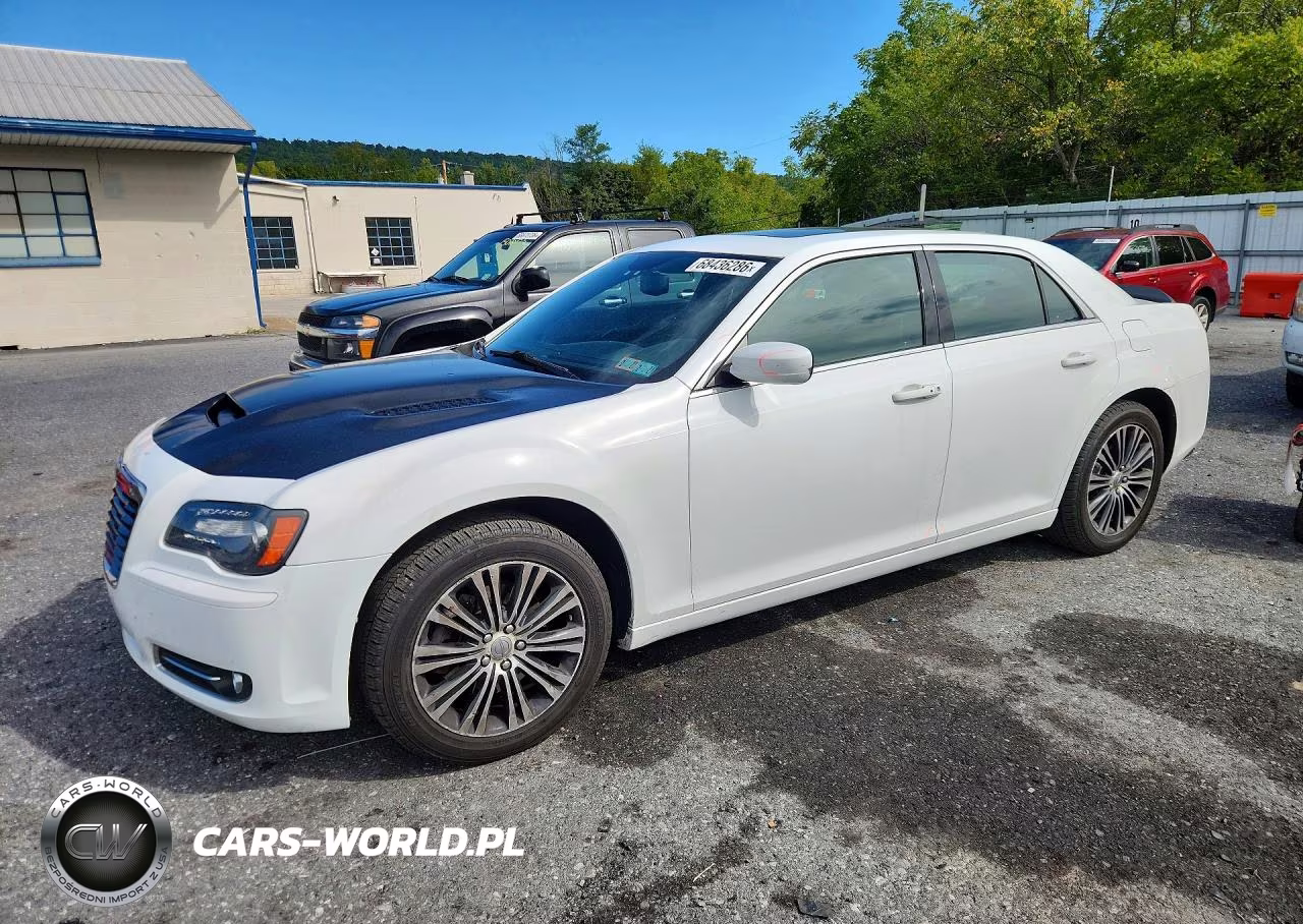 2014 Chrysler 300 S VIN:2C3CCAGG3EH144520 - 1