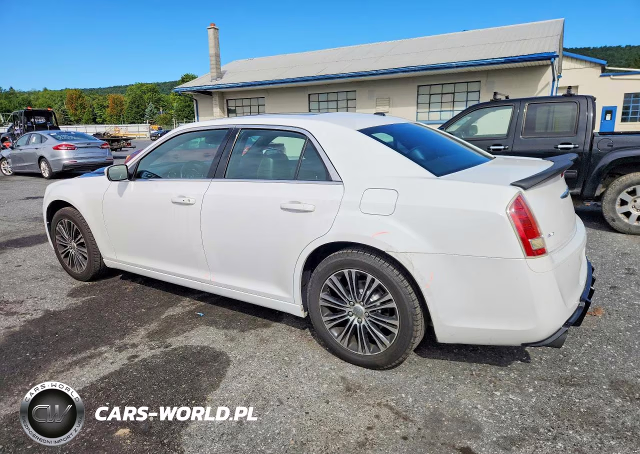 2014 Chrysler 300 S VIN:2C3CCAGG3EH144520 - 2