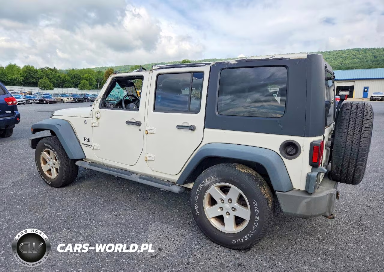 2009 Jeep Wrangler Unlimited X VIN:1J4GA39149L766750 - 2