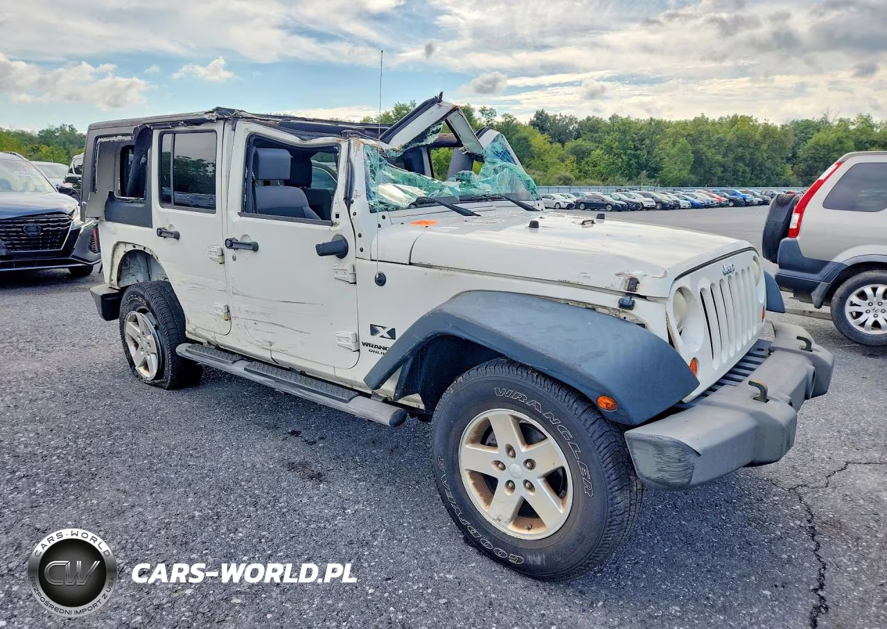 2009 Jeep Wrangler Unlimited X VIN:1J4GA39149L766750 - 4