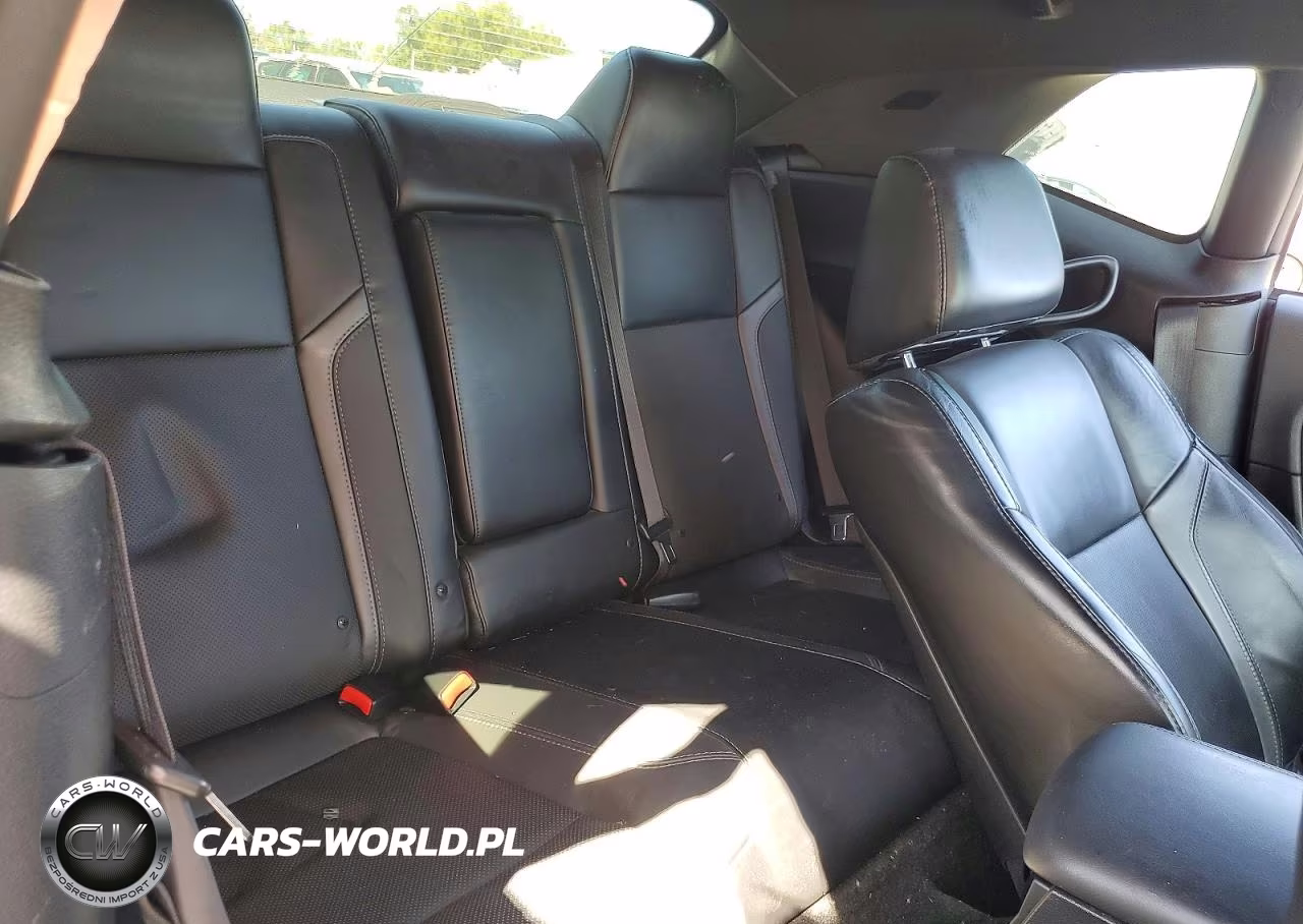 2015 Dodge Challenger Sxt Plus VIN:2C3CDZBGXFH913275 - 10