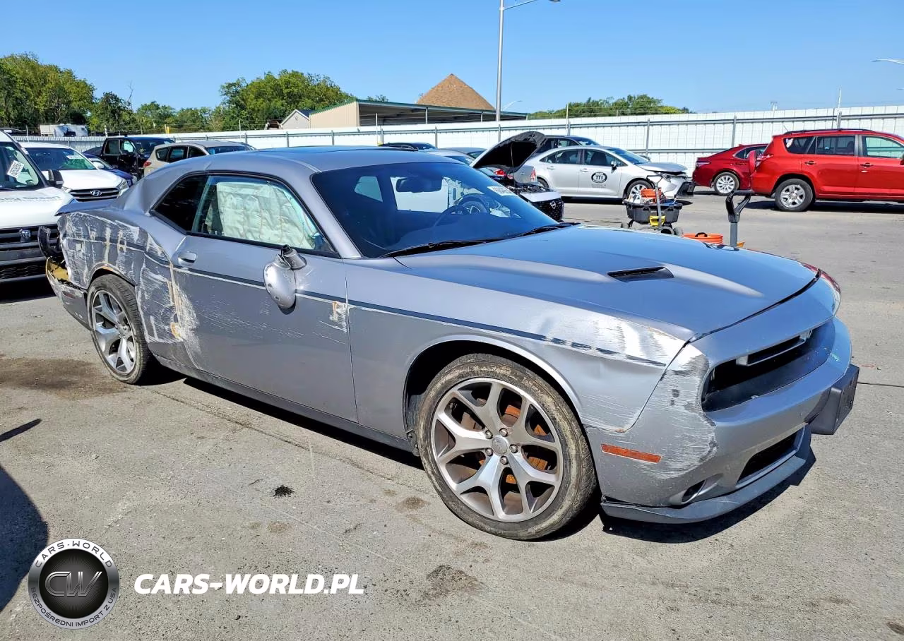 2015 Dodge Challenger Sxt Plus VIN:2C3CDZBGXFH913275 - 4