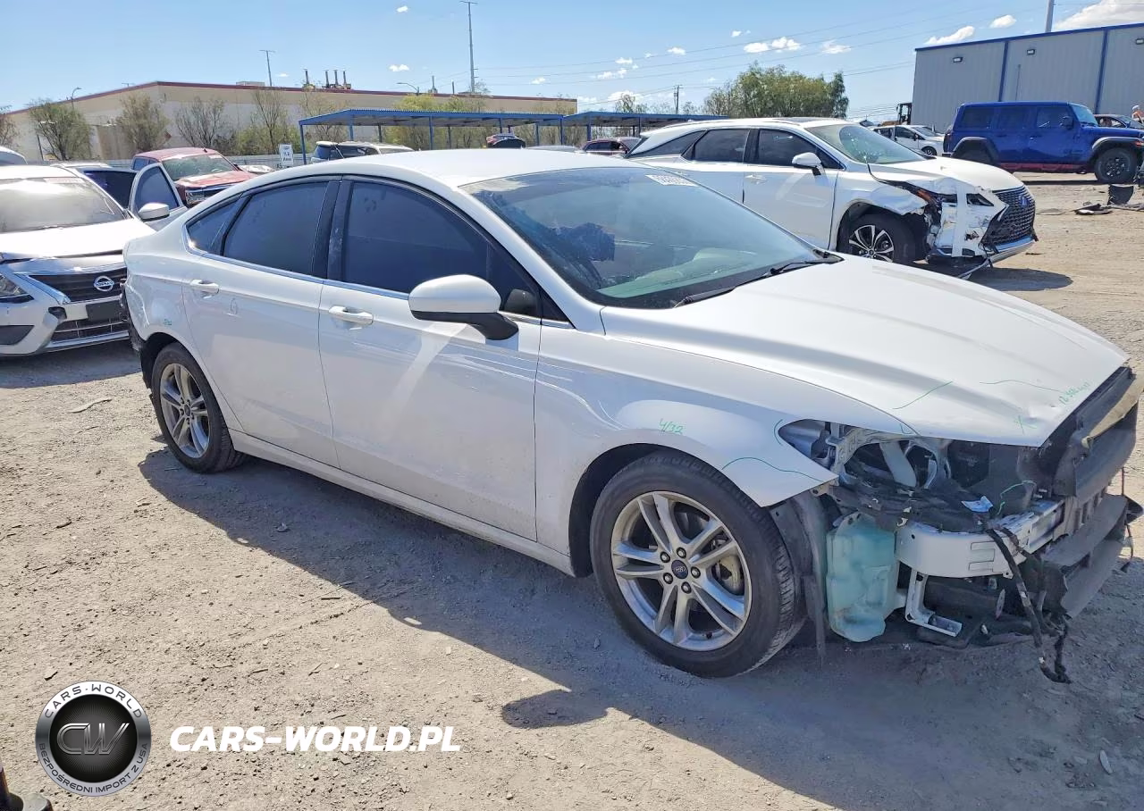 2018 Ford Fusion Se VIN:3FA6P0H79JR136822 - 4