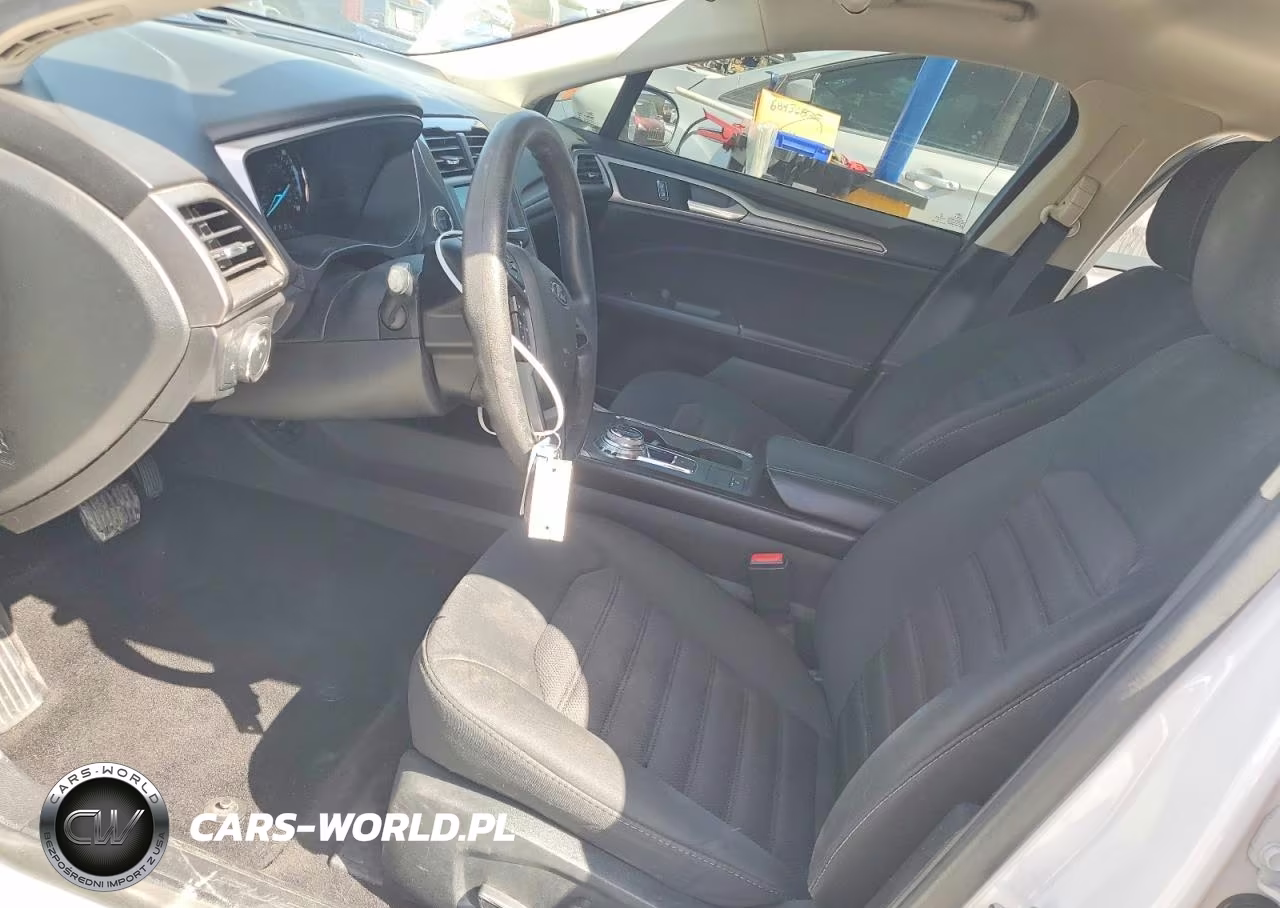 2018 Ford Fusion Se VIN:3FA6P0H79JR136822 - 7