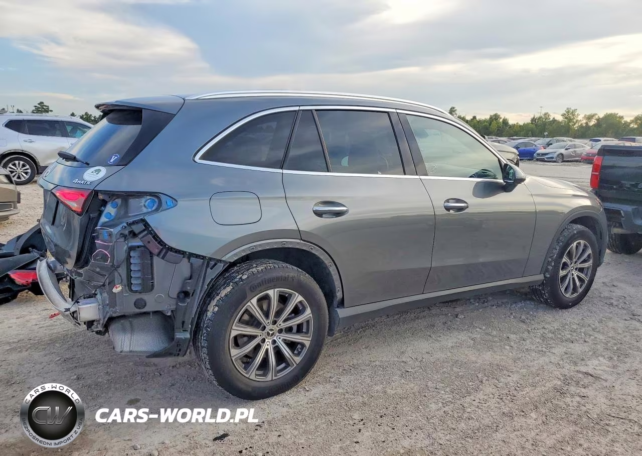 2023 Mercedes-Benz Glc 300 4Matic VIN:W1NKM4HB6PF024099 - 3