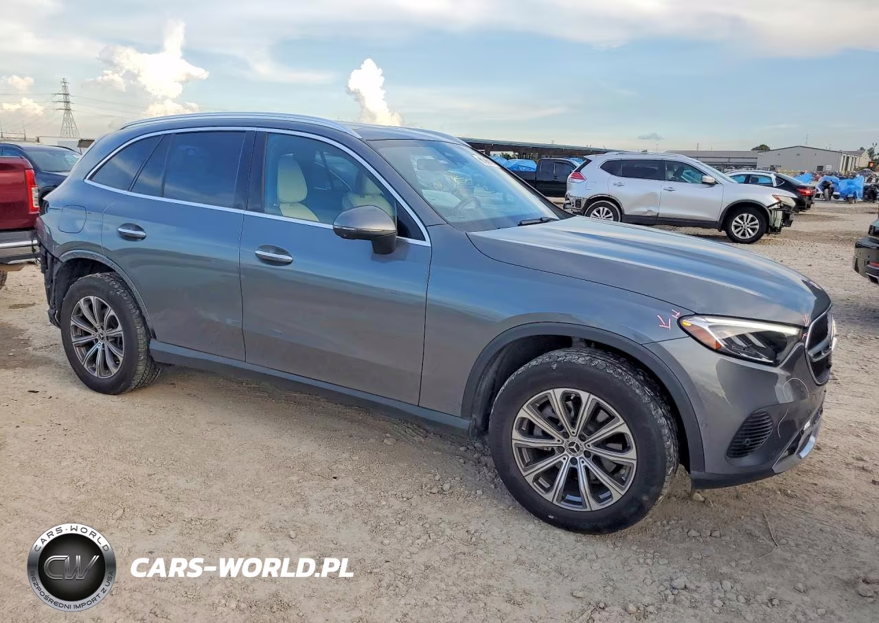 2023 Mercedes-Benz Glc 300 4Matic VIN:W1NKM4HB6PF024099 - 4