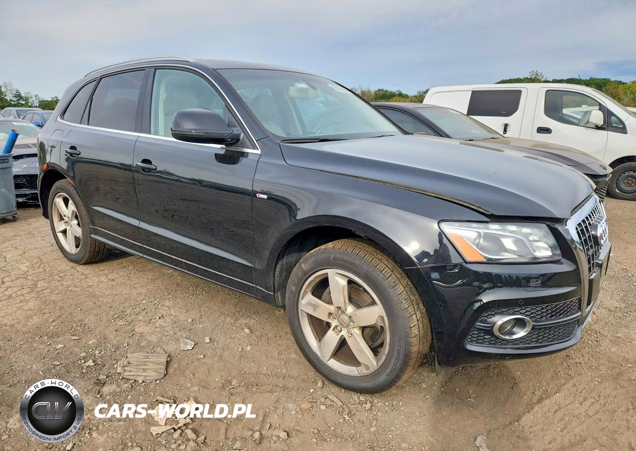 2012 Audi Q5 Prestige VIN:WA1WKAFP0CA021583 - 4