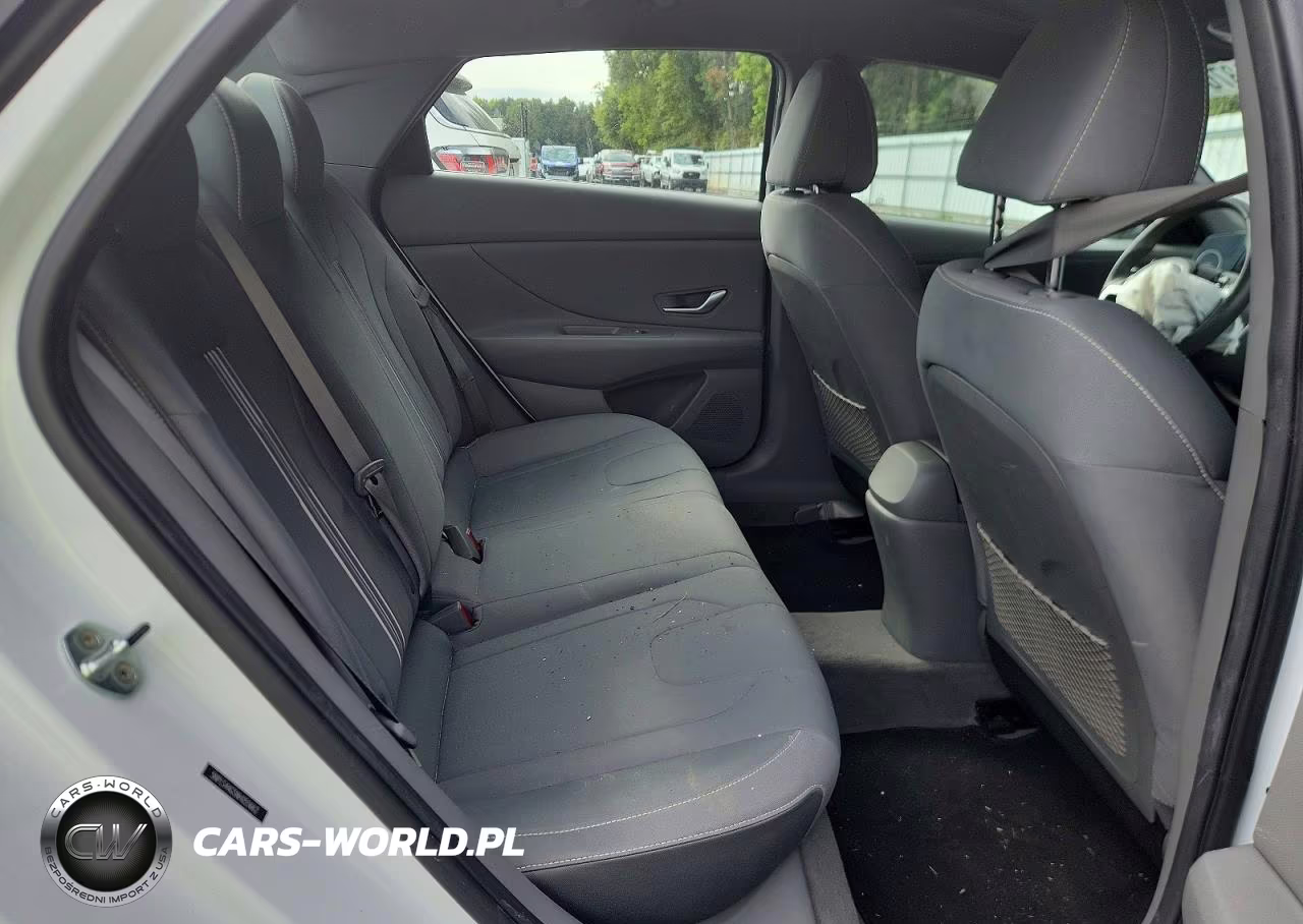 2022 Hyundai Elantra Sel VIN:5NPLS4AG5NH055662 - 10