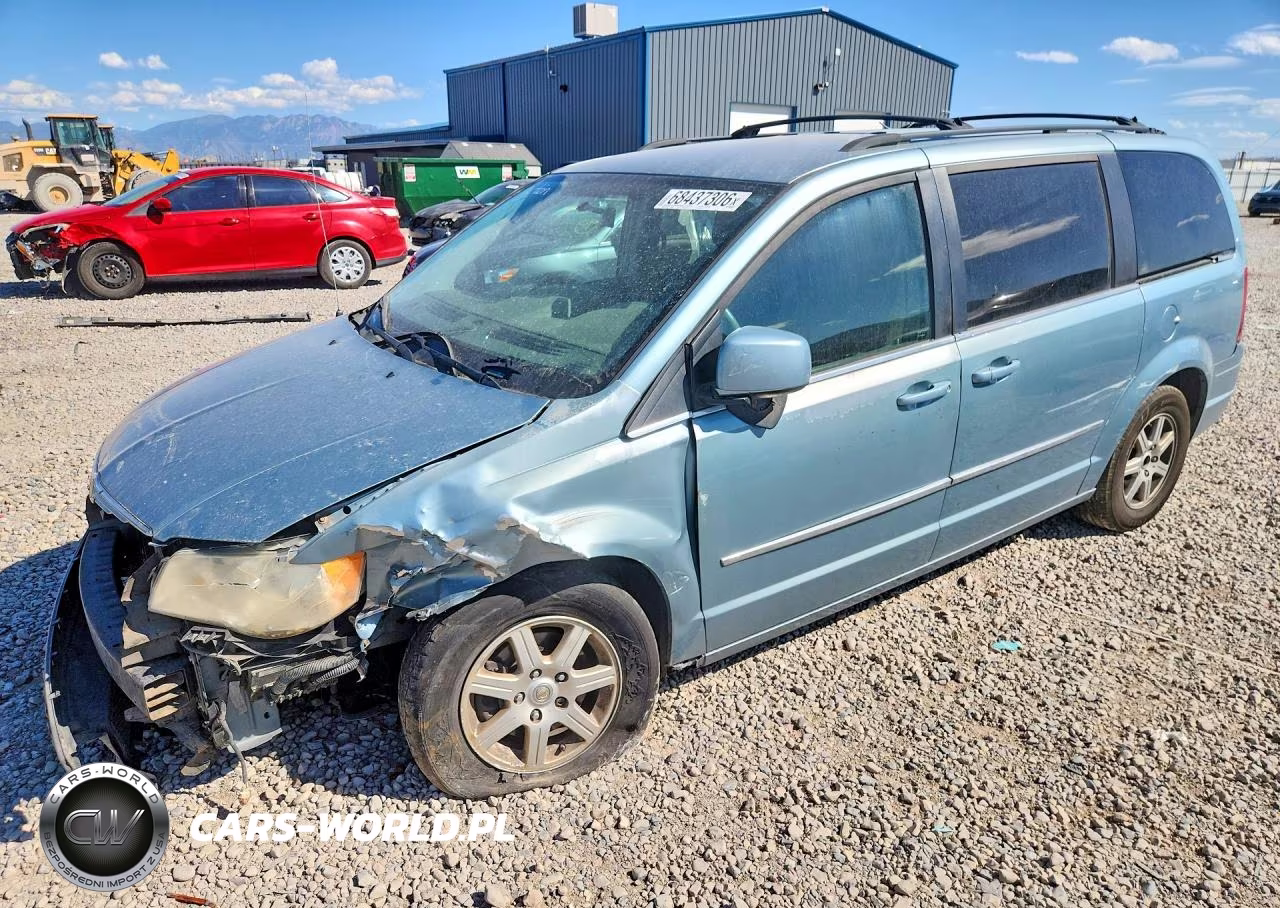 2010 Chrysler Town & Country Touring VIN:2A4RR5D16AR306831 - 1