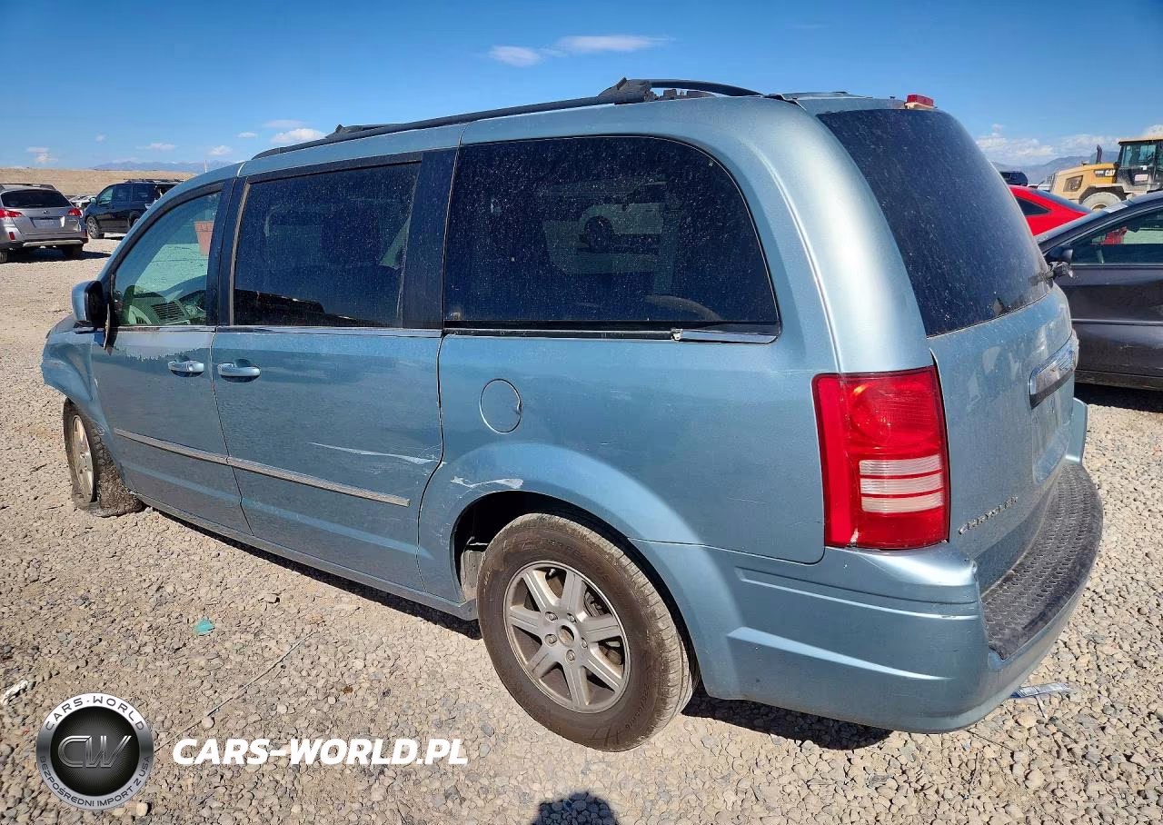 2010 Chrysler Town & Country Touring VIN:2A4RR5D16AR306831 - 2