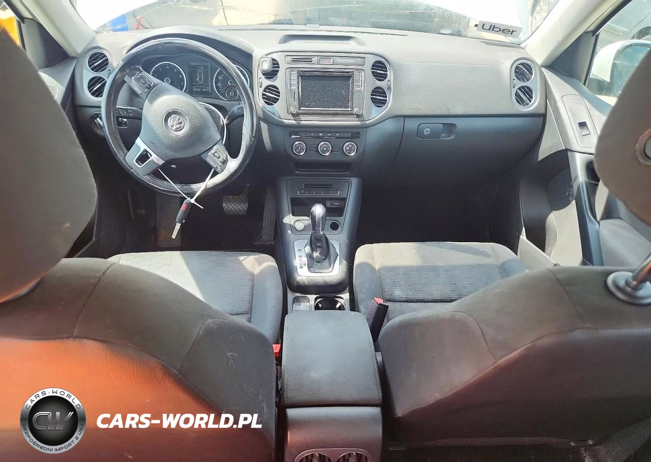2018 Volkswagen Tiguan Limited VIN:WVGAV7AX3JK005785 - 8