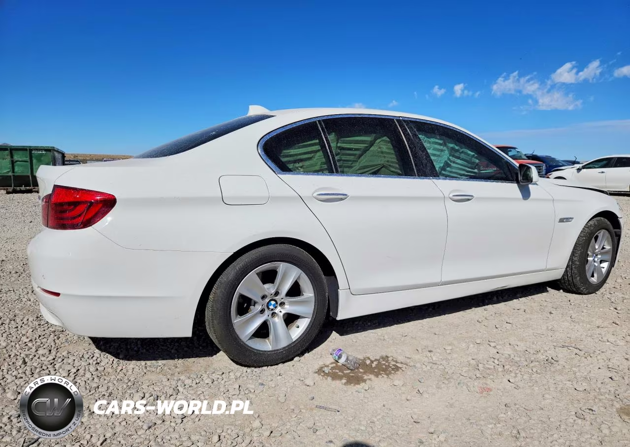 2013 BMW 528 Xi VIN:WBAXH5C50DD112062 - 3