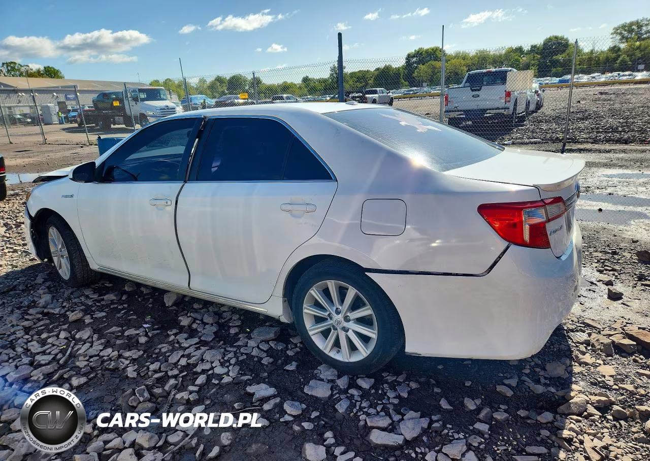 2013 Toyota Camry Hybrid Xle VIN:4T1BD1FK3DU090363 - 2