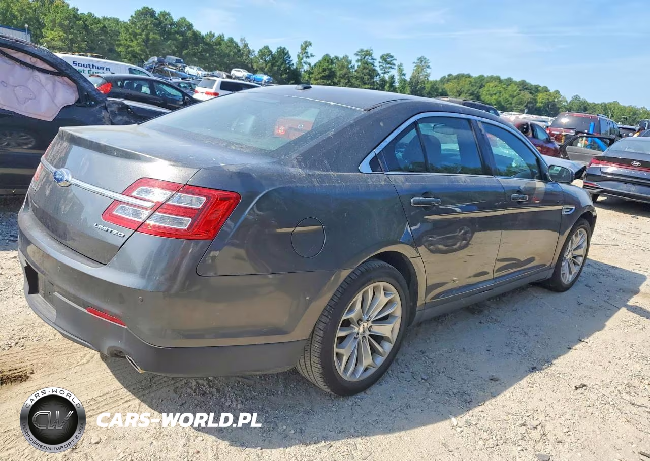 2019 Ford Taurus Limited VIN:1FAHP2F80KG118069 - 3