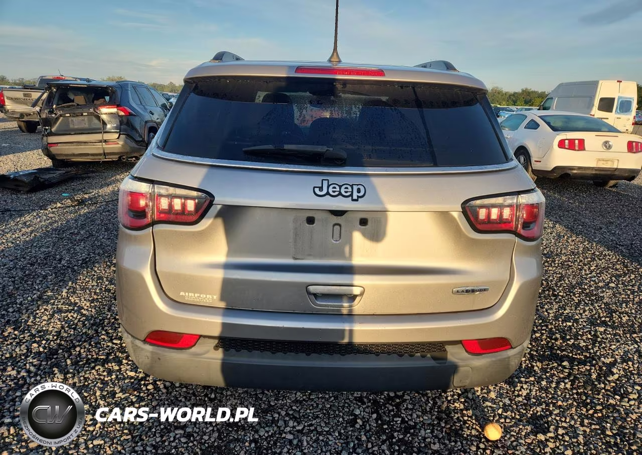2019 Jeep Compass Latitude VIN:3C4NJCBB9KT655024 - 6
