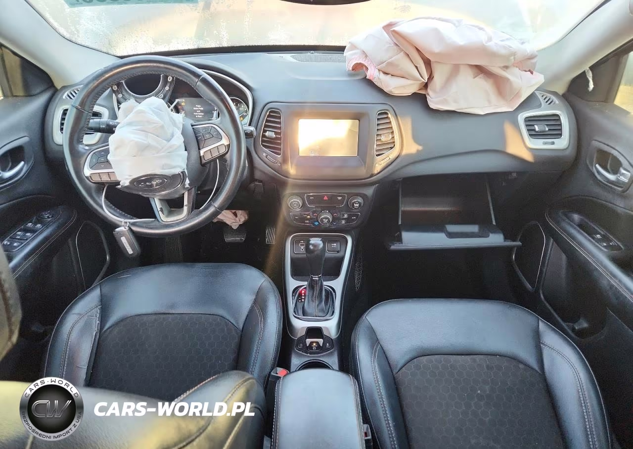 2019 Jeep Compass Latitude VIN:3C4NJCBB9KT655024 - 8