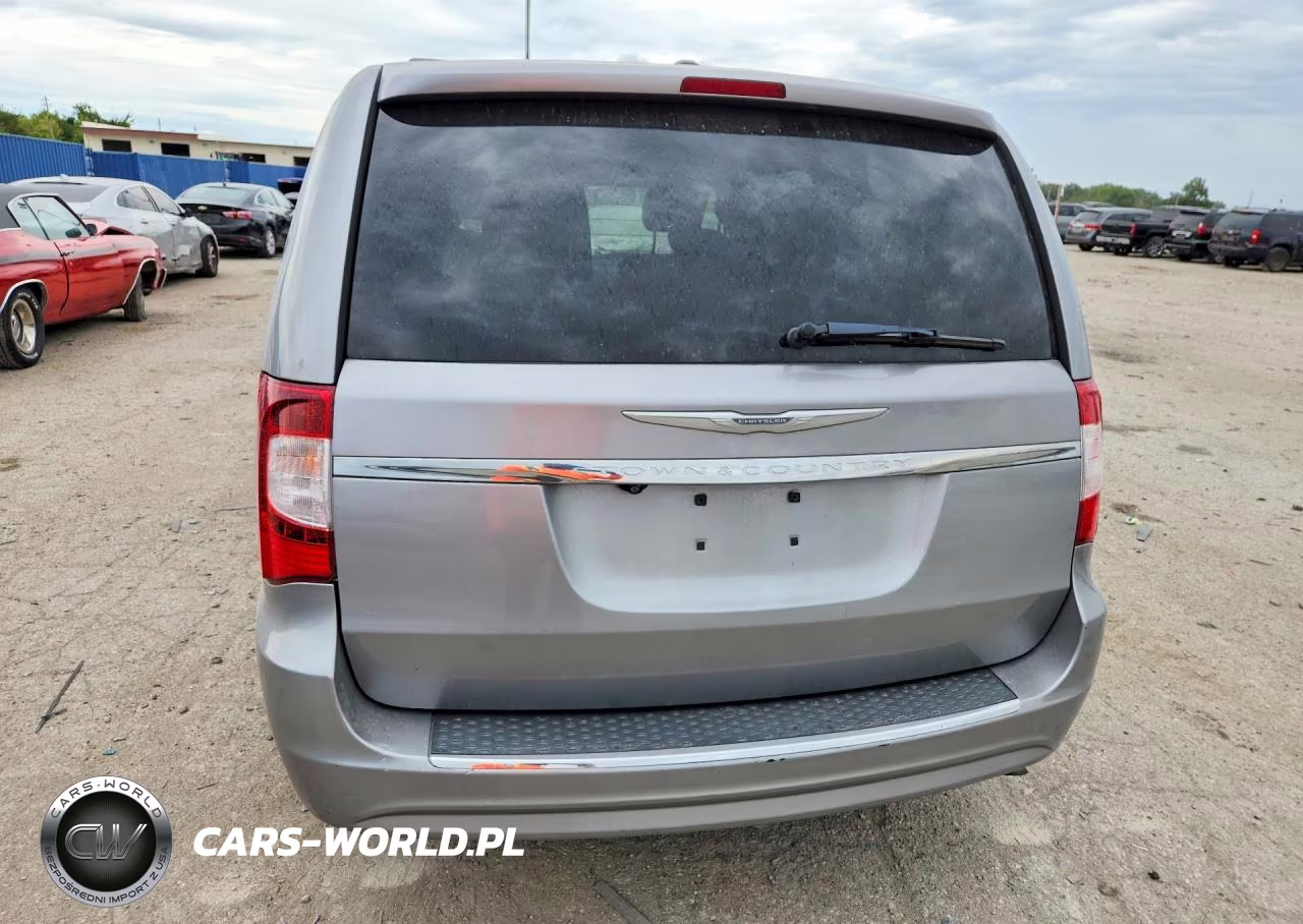 2013 Chrysler Town & Country Touring VIN:2C4RC1BG0DR745986 - 6
