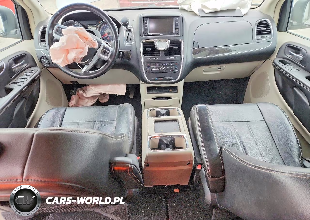 2013 Chrysler Town & Country Touring VIN:2C4RC1BG0DR745986 - 8