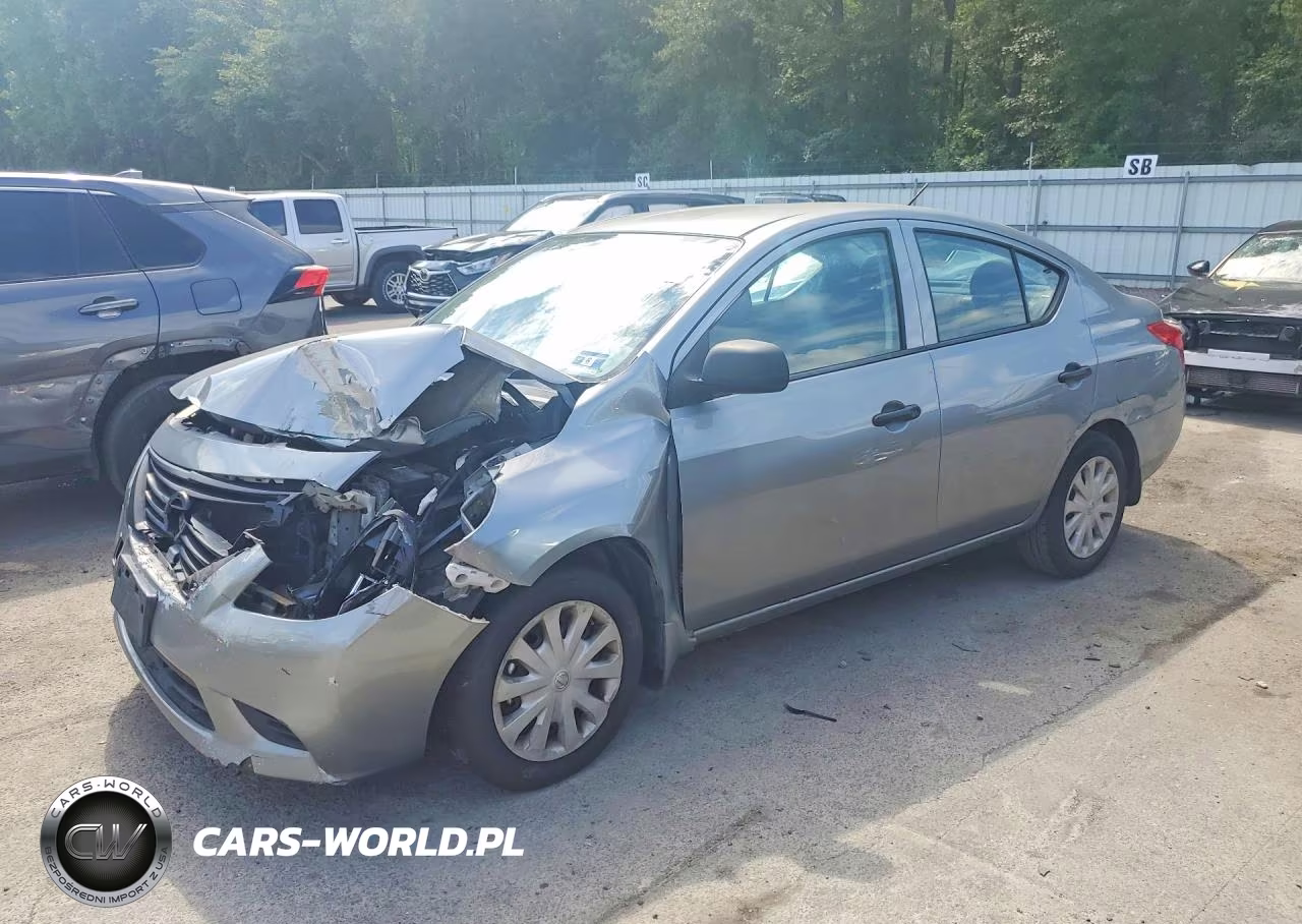 2012 Nissan Versa 1.6 S