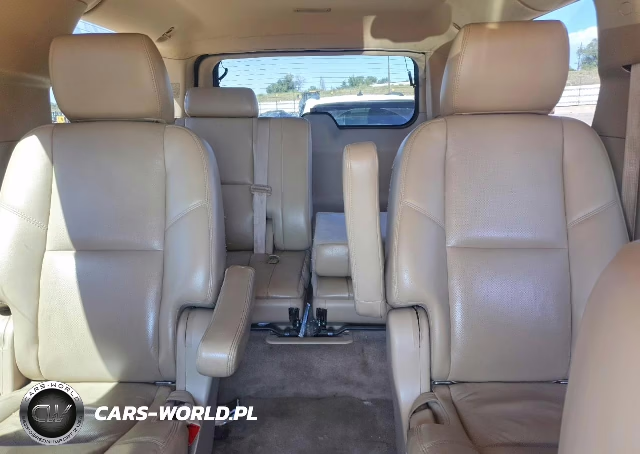 2011 Chevrolet Suburban K1500 Ltz VIN:1GNSKKE34BR182065 - 10